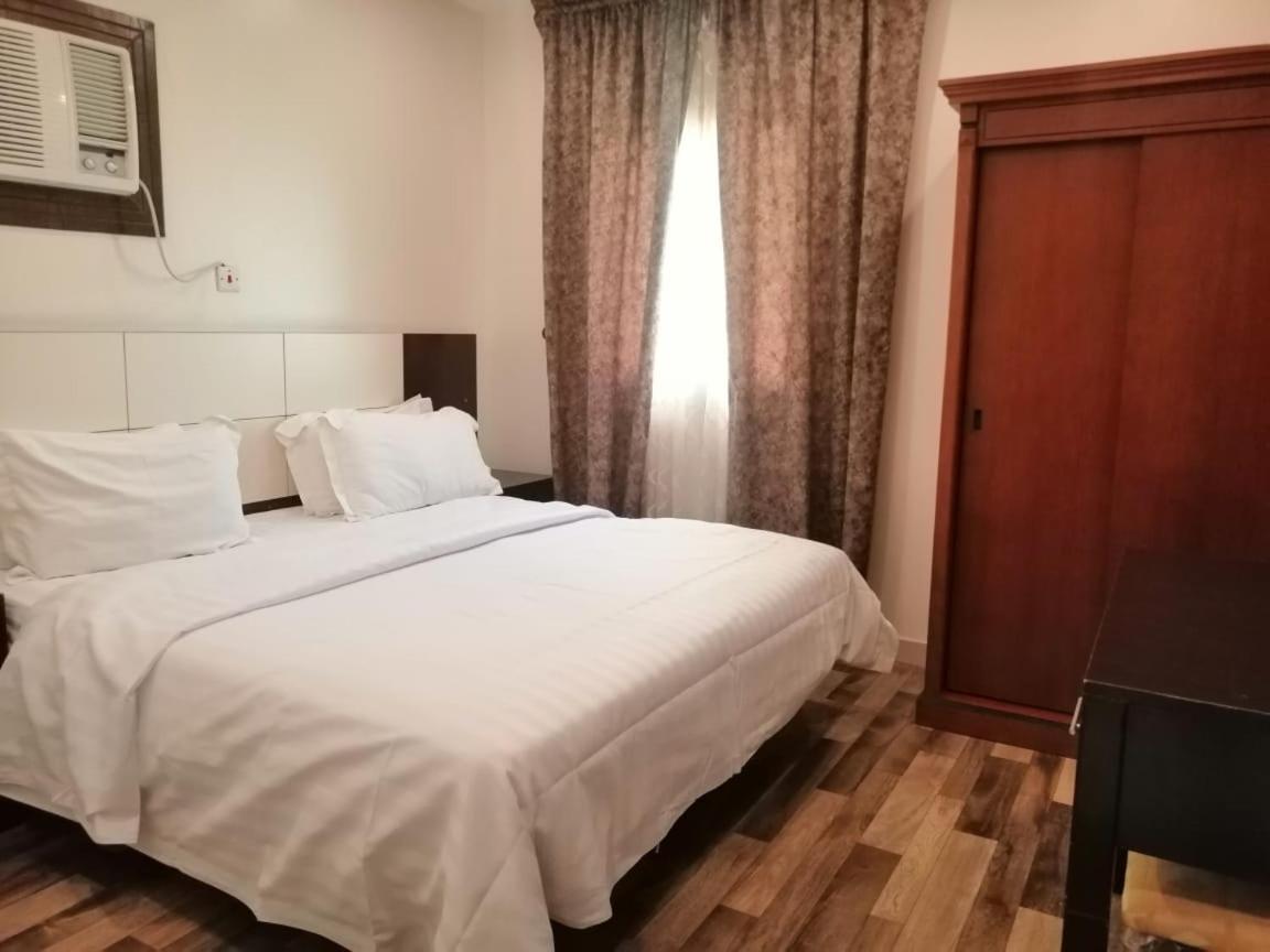 Loaloat Al Khobar 2 Furnished Units Lejlighedshotel Eksteriør billede